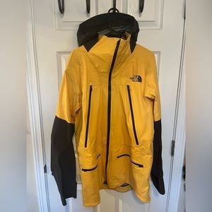 The North Face men’s jacket